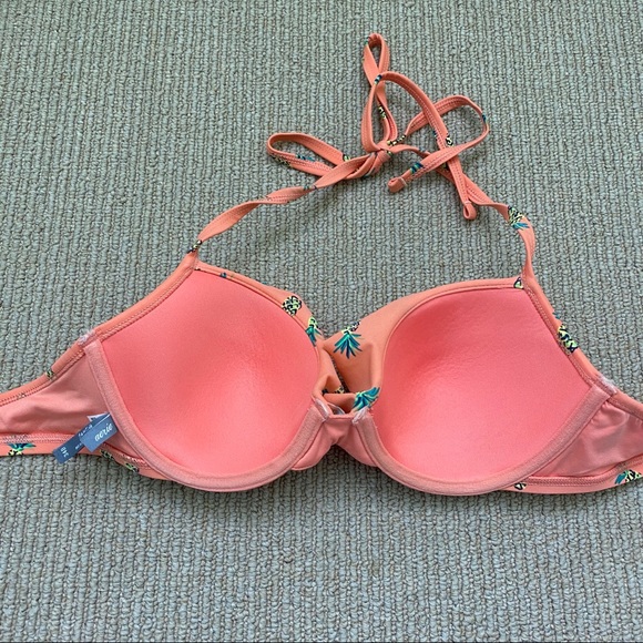 Aerie Pineapple Bikini Swimsuit Set - Picture 4 of 7